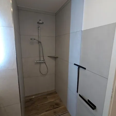 Apartment 4 Sterne Lüßvitz - Wallbox Ummanz