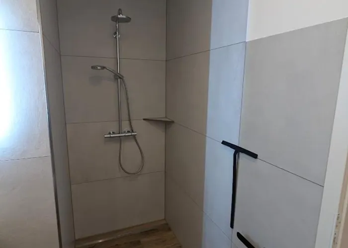 公寓 Luessvitz - Wallbox Ummanz